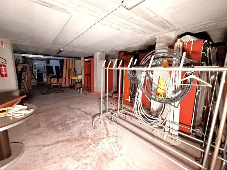Immagine 11 di Hotel in vendita  in Via Giuseppe di Vittorio, 13, 60044 Fabriano AN, Italia a Fabriano