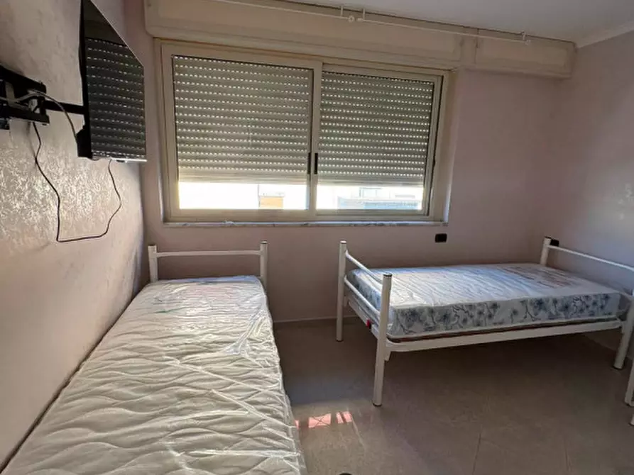 Immagine 2 di Camera in affitto  in vico tutti i santi 27 a Napoli