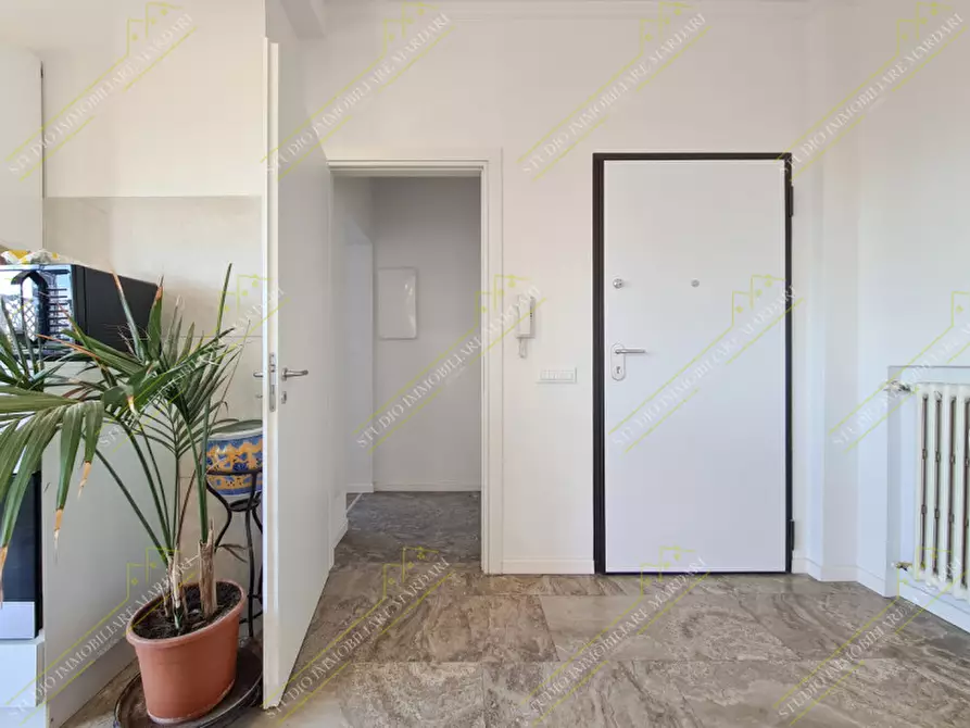 Immagine 11 di Attico in vendita  in Via Paolo Ruffini 35 a Modena