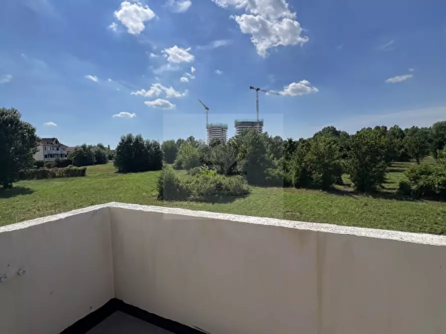 Immagine 3 di Appartamento in vendita  in Via Giuseppe Zwirner a Padova