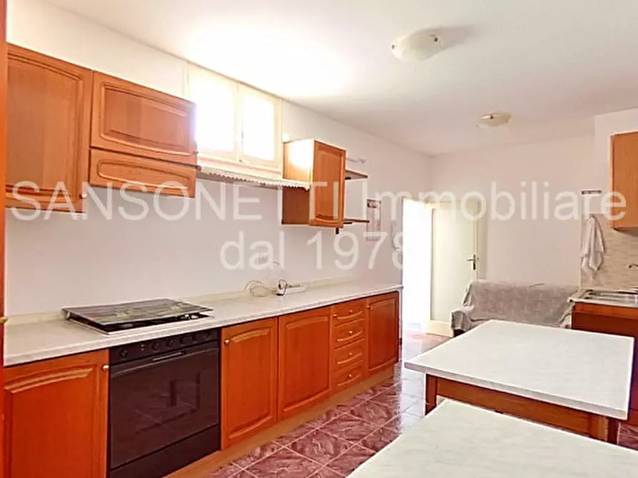 Immagine 24 di Villetta a schiera in vendita  in Via Morelli a Fasano