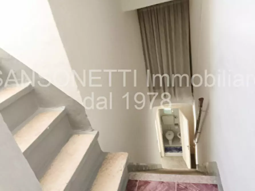 Immagine 29 di Villetta a schiera in vendita  in Via Morelli a Fasano