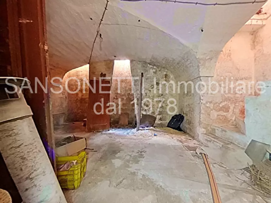 Immagine 46 di Villetta a schiera in vendita  in Via Morelli a Fasano