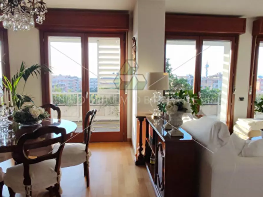 Immagine 2 di Appartamento in vendita  in Via Giovanni Lampariello a Roma