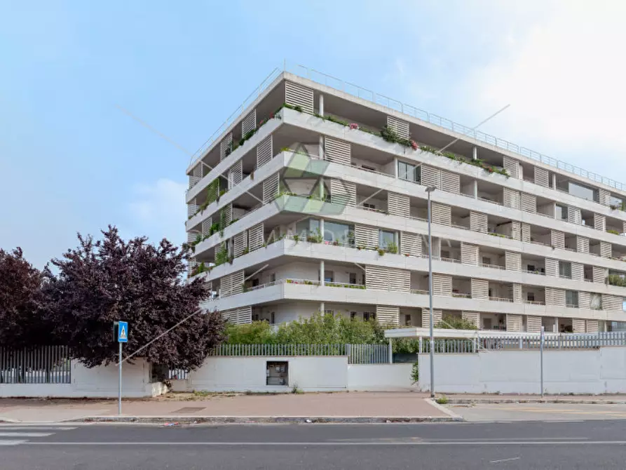 Immagine 30 di Appartamento in vendita  in Via Giovanni Lampariello a Roma