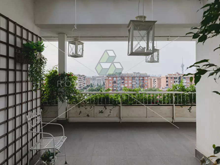 Immagine 41 di Appartamento in vendita  in Via Giovanni Lampariello a Roma