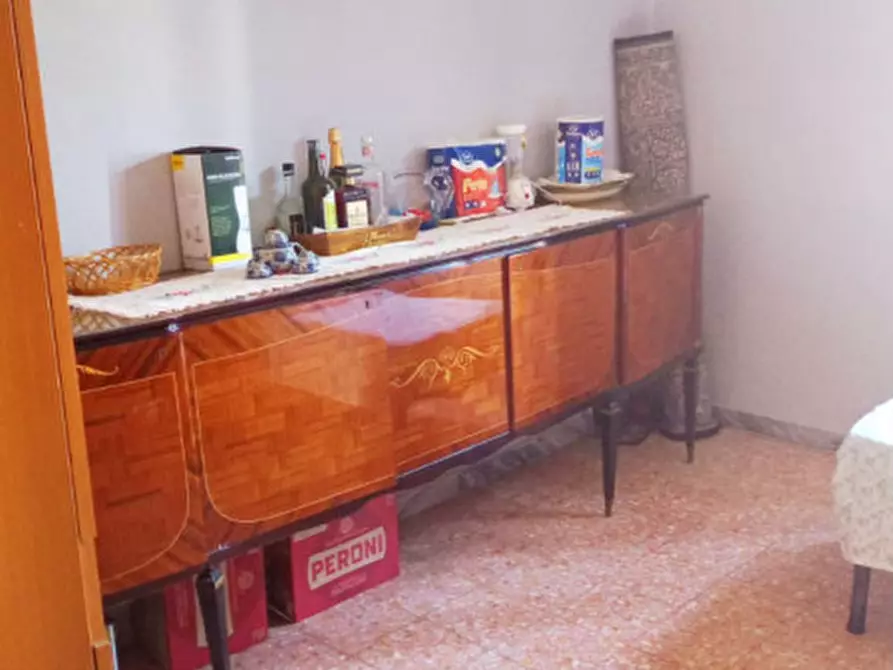 Immagine 5 di Appartamento in vendita  in Piazza Madonna del Divino Amore a Palombara Sabina