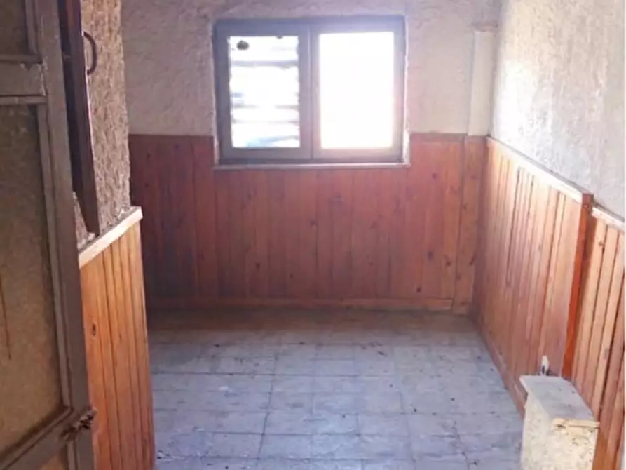 Immagine 13 di Appartamento in vendita  in Piazza Madonna del Divino Amore a Palombara Sabina