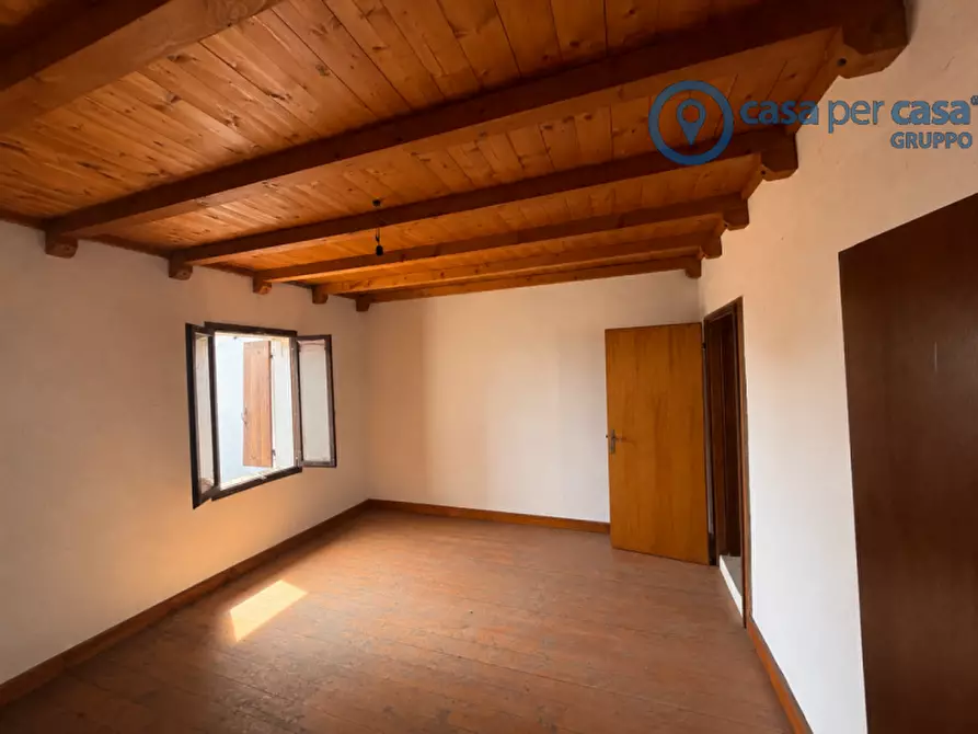 Immagine 5 di Casa indipendente in vendita  a Rovigo
