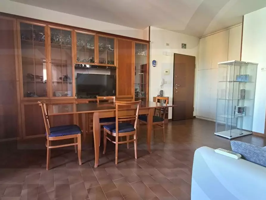 Immagine 4 di Appartamento in vendita  in via donizetti a Imola