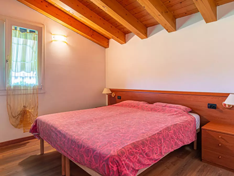 Immagine 2 di Appartamento in vendita  in Via Oppio, 9 a Colceresa