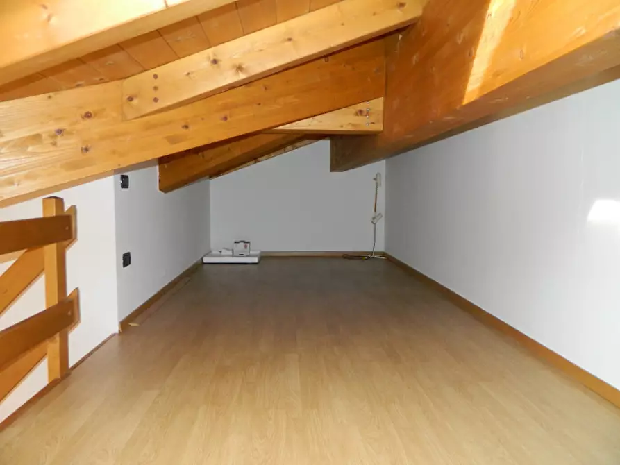 Immagine 5 di Appartamento in affitto  in Tione di Trento a Tione Di Trento