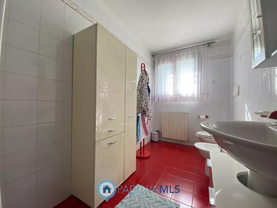 Immagine 26 di Villa in vendita  in Via Mare a Conselve