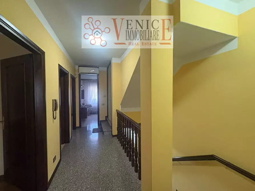 Immagine 19 di Casa trifamiliare in vendita  a Mirano