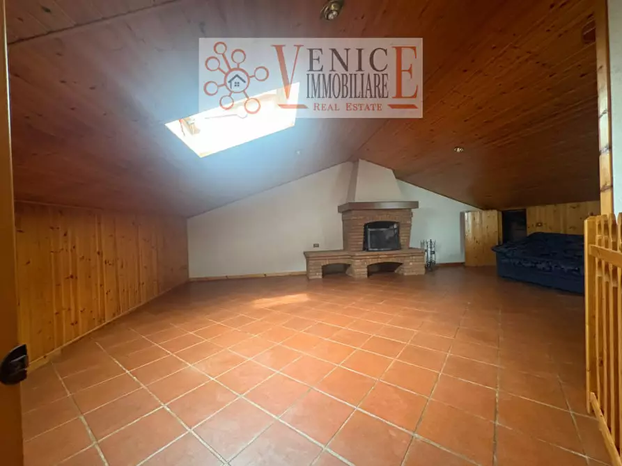 Immagine 27 di Casa trifamiliare in vendita  a Mirano