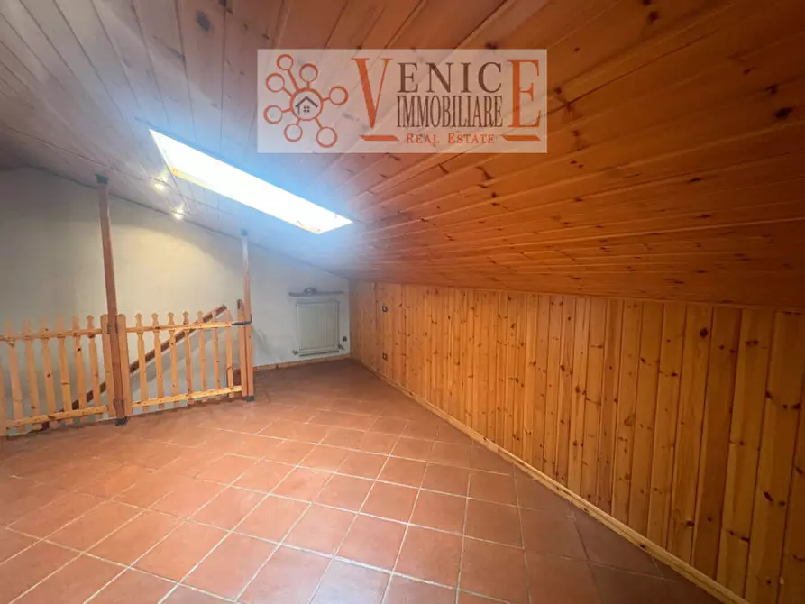 Immagine 28 di Casa trifamiliare in vendita  a Mirano