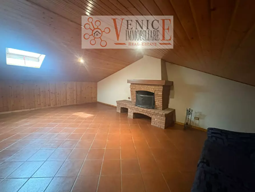 Immagine 29 di Casa trifamiliare in vendita  a Mirano