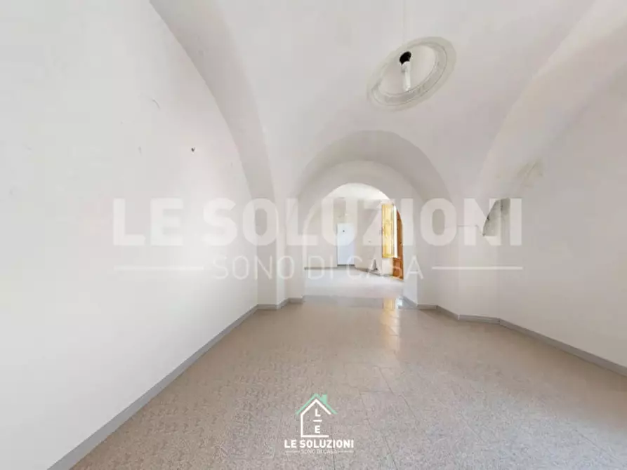 Immagine 12 di Appartamento in vendita  in Via Santa Maria 110 a Putignano