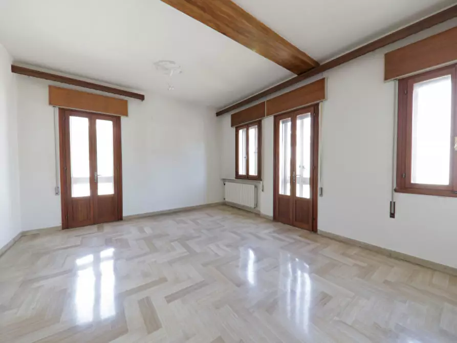 Immagine 2 di Casa indipendente in vendita  in Via John Fitzgerald Kennedy a Este