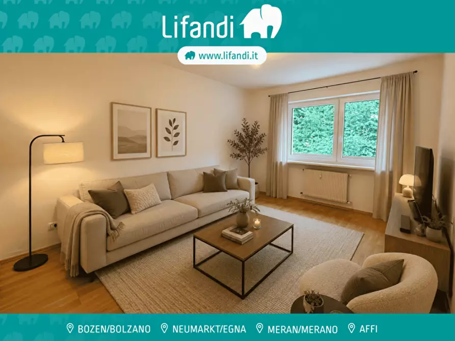Immagine 1 di Appartamento in vendita  in Giacomo-Leopardi-Straße - Via G. Leopardi a Merano .Meran.