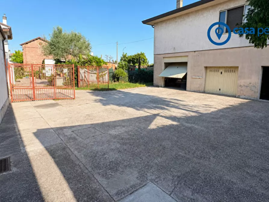 Immagine 5 di Villetta a schiera in vendita  in Via Guglielmo Marconi a Costa Di Rovigo