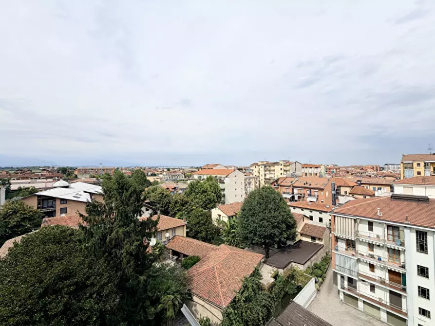 Immagine 26 di Appartamento in vendita  in Vicolo San Pietro 10 a Chivasso