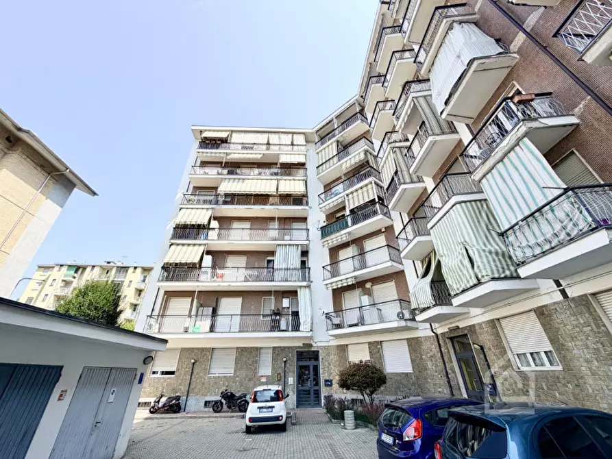 Immagine 43 di Appartamento in vendita  in Vicolo San Pietro 10 a Chivasso