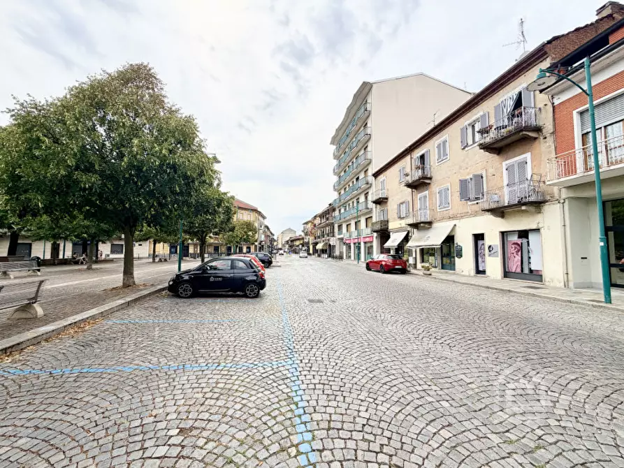 Immagine 49 di Appartamento in vendita  in Vicolo San Pietro 10 a Chivasso