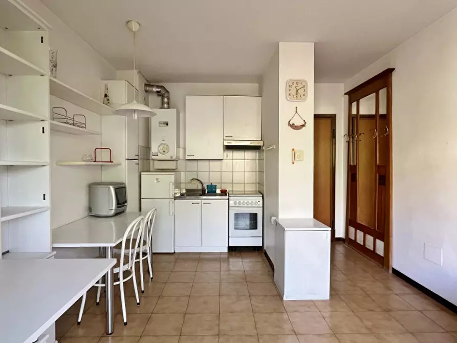 Immagine 3 di Appartamento in vendita  in Via Konrad Adenauer a Vicenza