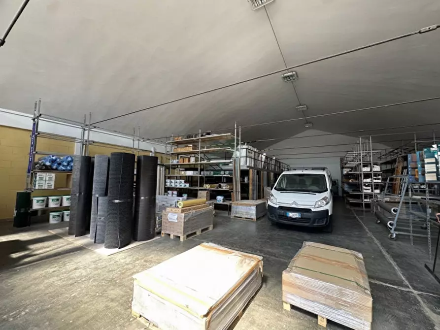 Immagine 13 di Capannone industriale in vendita  in Via Gianbattista Morgagni a Verona