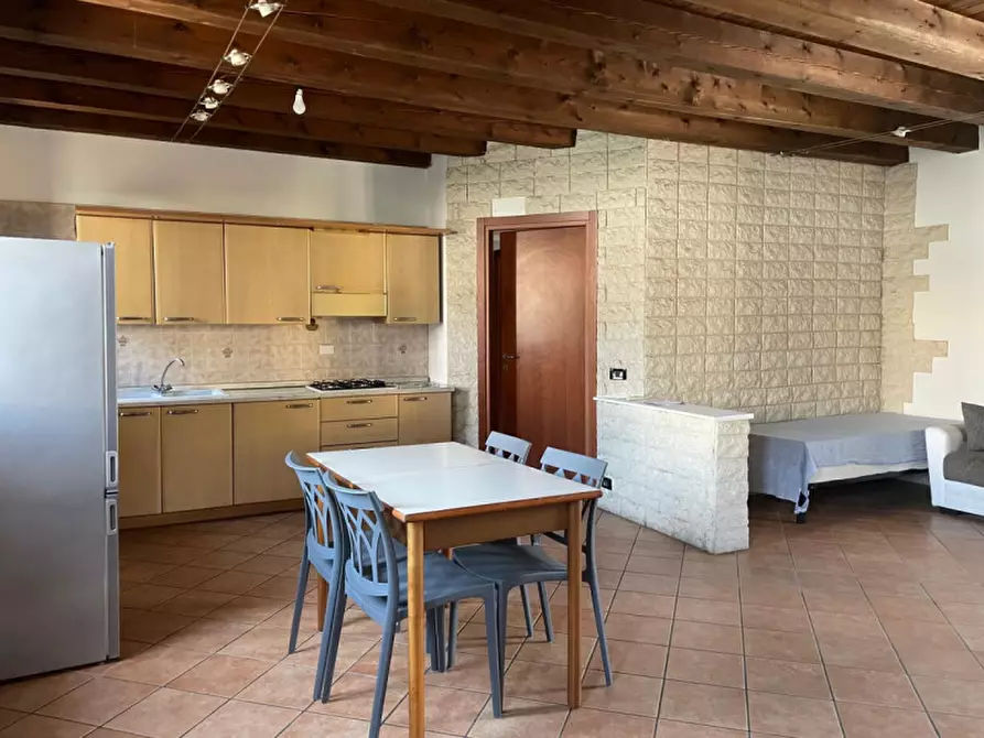 Immagine 1 di Appartamento in affitto  in Viale Verona a Altavilla Vicentina