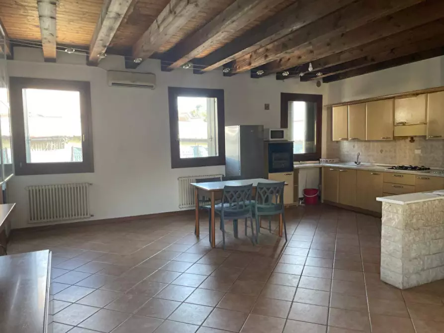 Immagine 3 di Appartamento in affitto  in Viale Verona a Altavilla Vicentina