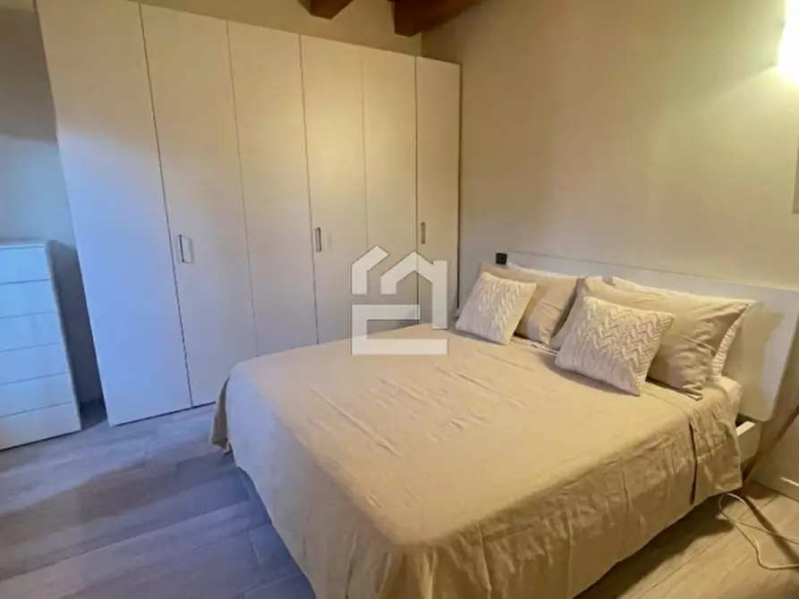 Immagine 9 di Appartamento in vendita  in via vicolo carrobbio a Manerba Del Garda