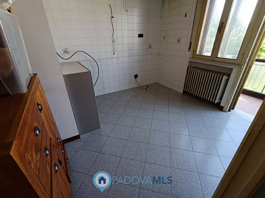 Immagine 3 di Appartamento in vendita  in Via Francesco Erizzo a Padova