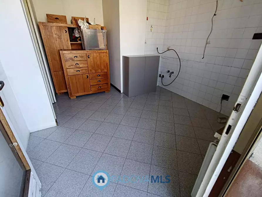 Immagine 5 di Appartamento in vendita  in Via Francesco Erizzo a Padova