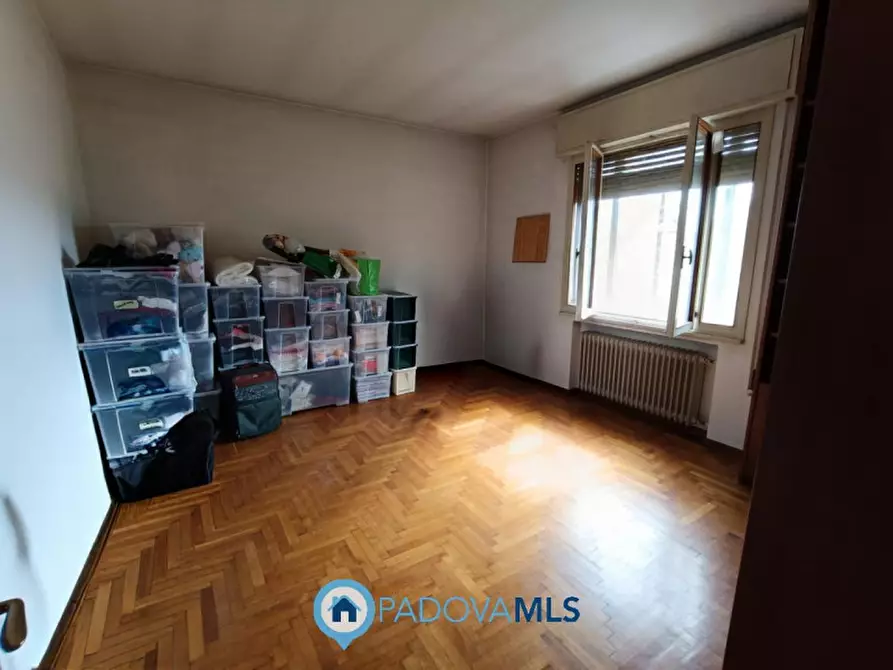 Immagine 12 di Appartamento in vendita  in Via Francesco Erizzo a Padova