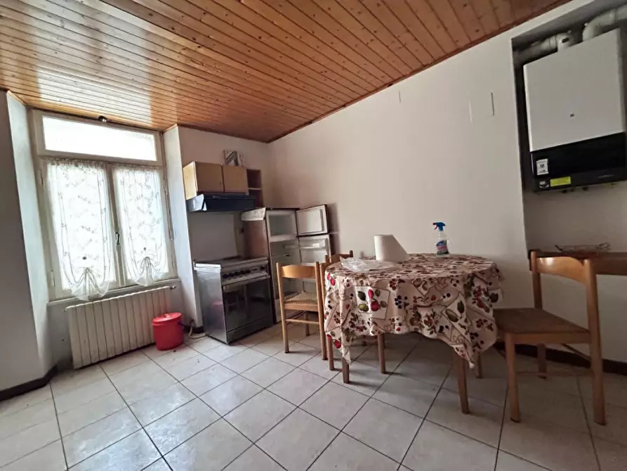 Immagine 5 di Appartamento in vendita  in Via Nazionale, 55 a Borgo Val Di Taro