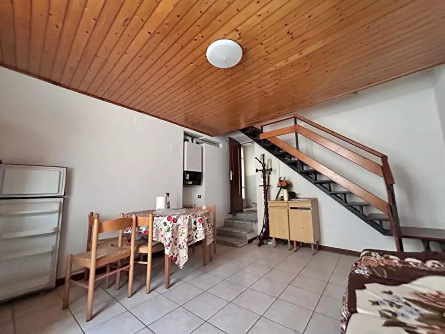 Immagine 6 di Appartamento in vendita  in Via Nazionale, 55 a Borgo Val Di Taro