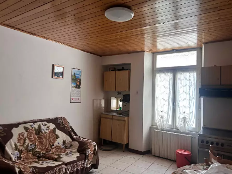 Immagine 8 di Appartamento in vendita  in Via Nazionale, 55 a Borgo Val Di Taro