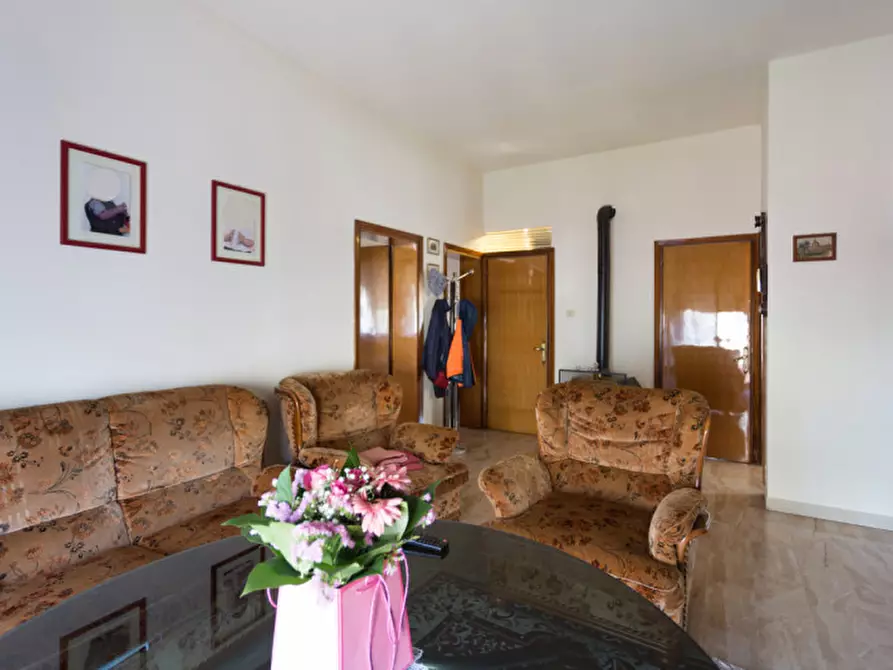 Immagine 2 di Casa indipendente in vendita  in Via Cosme Tura a Venezia