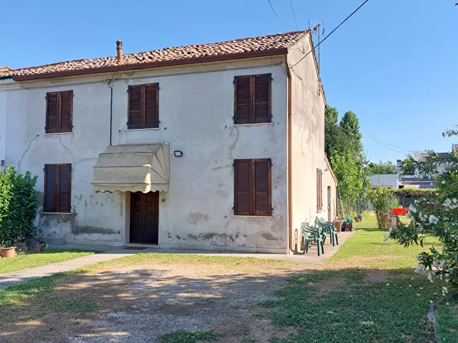 Immagine 1 di Casa bifamiliare in vendita  a Masi