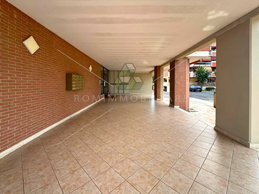Immagine 15 di Appartamento in vendita  in Via del Poggio di Acilia a Roma