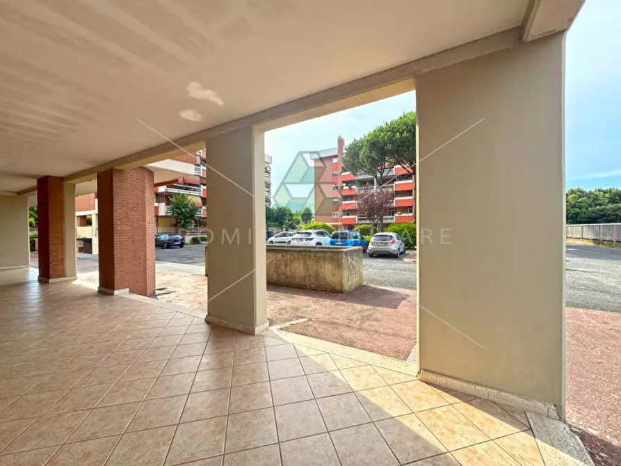 Immagine 16 di Appartamento in vendita  in Via del Poggio di Acilia a Roma