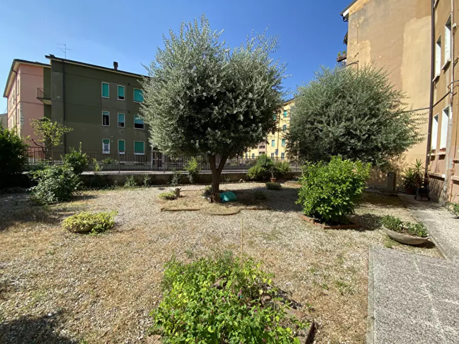 Immagine 35 di Appartamento in vendita  in via Carretto del Gaspare a Verona