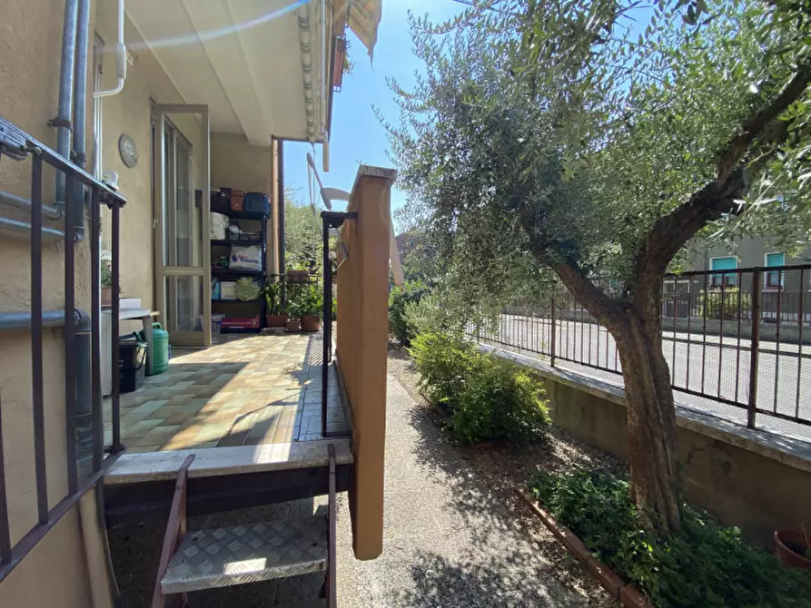 Immagine 38 di Appartamento in vendita  in via Carretto del Gaspare a Verona