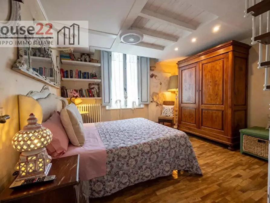Immagine 11 di Palazzo in vendita  in via Girolamo Gigli 17 a Siena
