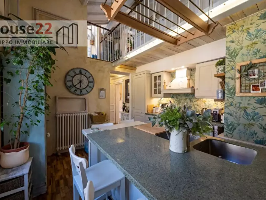 Immagine 16 di Palazzo in vendita  in via Girolamo Gigli 17 a Siena