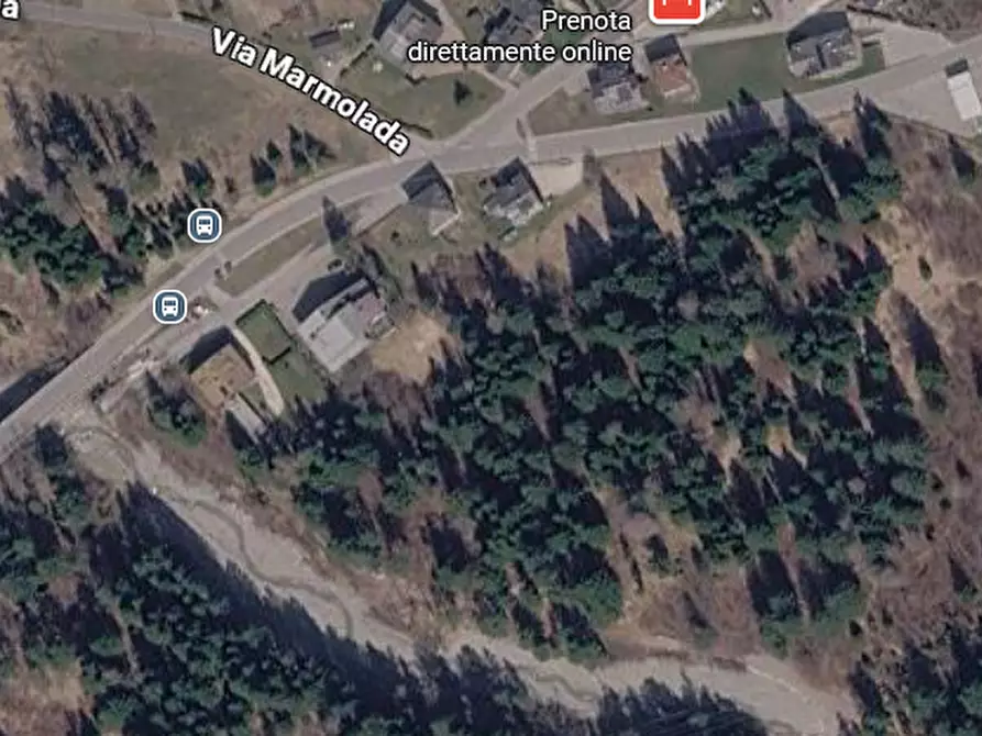 Immagine 1 di Terreno in vendita  in Via Pineta a Falcade