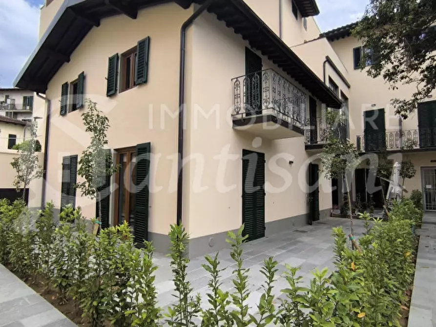 Immagine 5 di Casa indipendente in vendita  in Via Vittorio Emanuele Secondo a Firenze