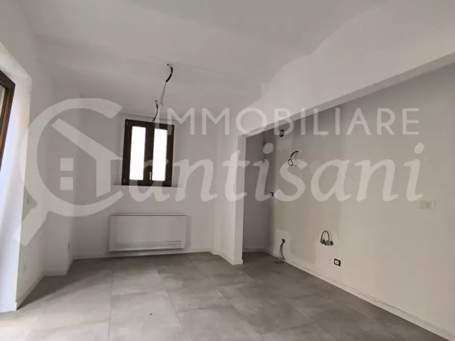 Immagine 9 di Casa indipendente in vendita  in Via Vittorio Emanuele Secondo a Firenze